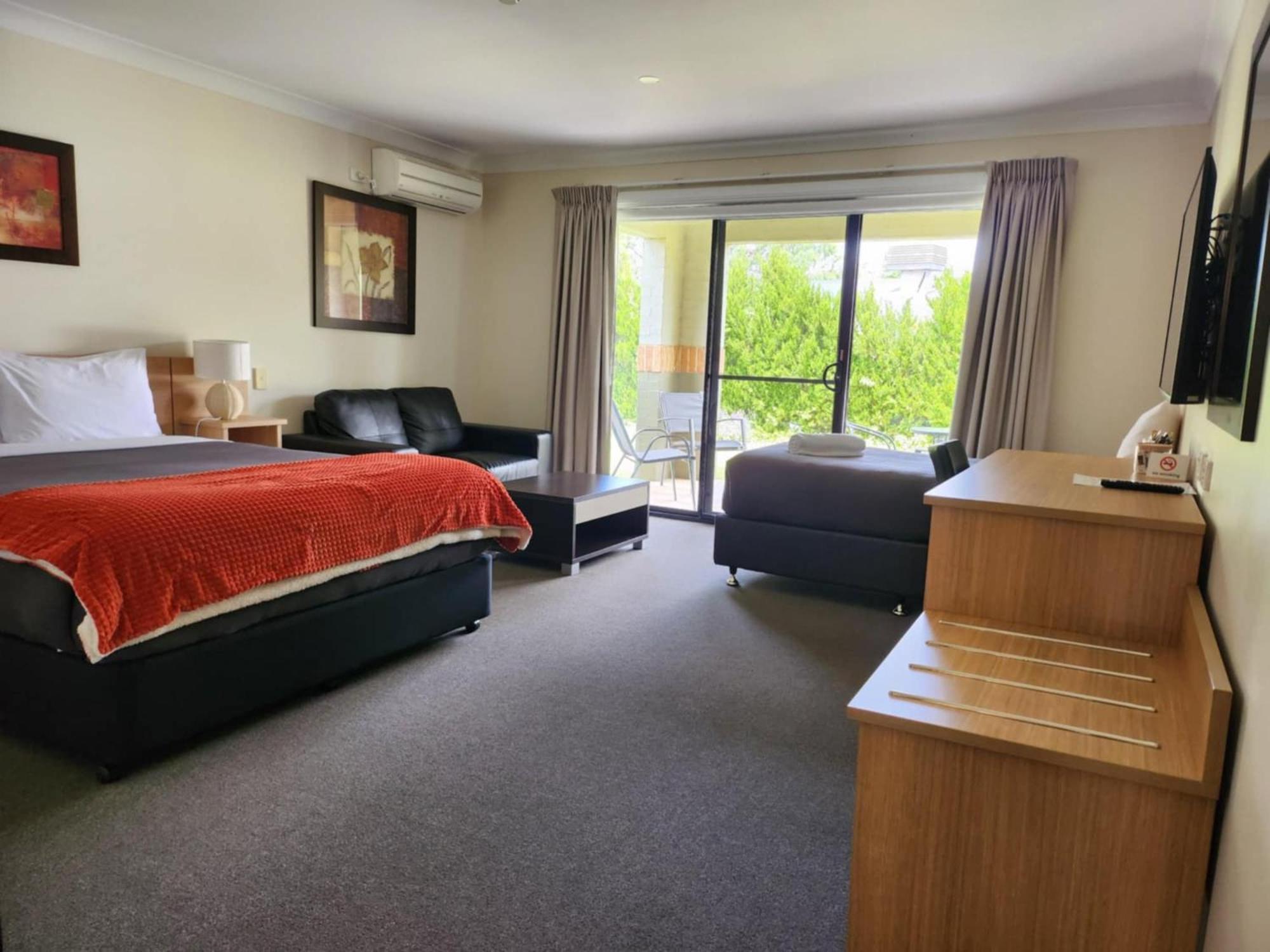 Cootamundra Heritage Motel & Apartments Exterior photo